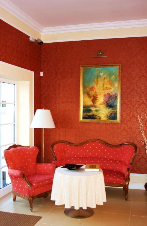 Gosciniec Rycerski Bed & Breakfast Paprotki Exterior photo